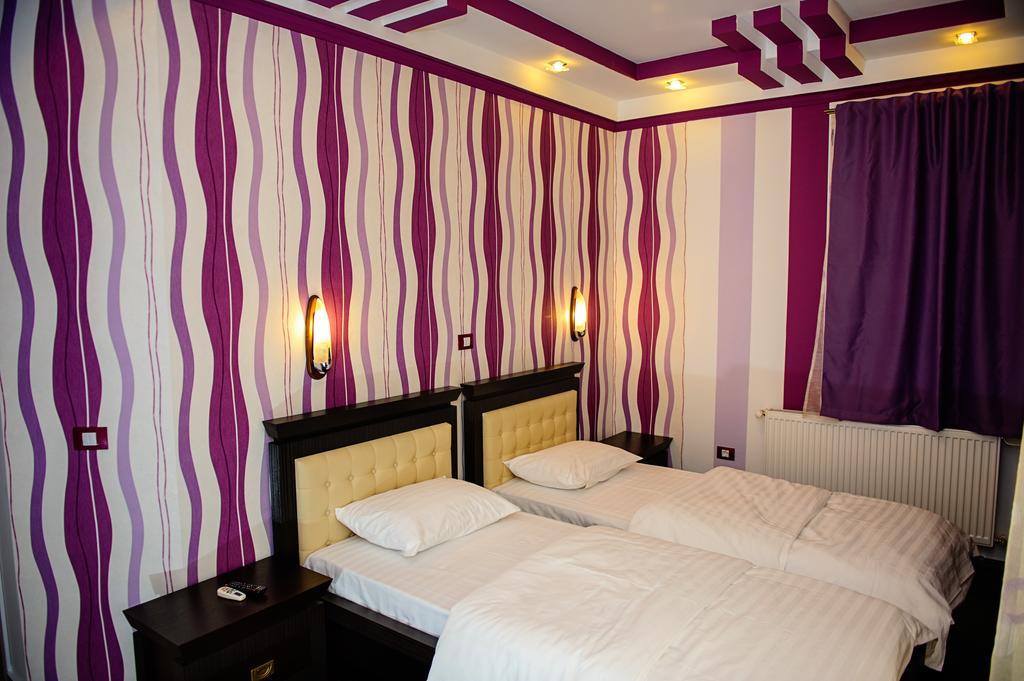 Vila Hd Aparthotel Hunedoara Room photo